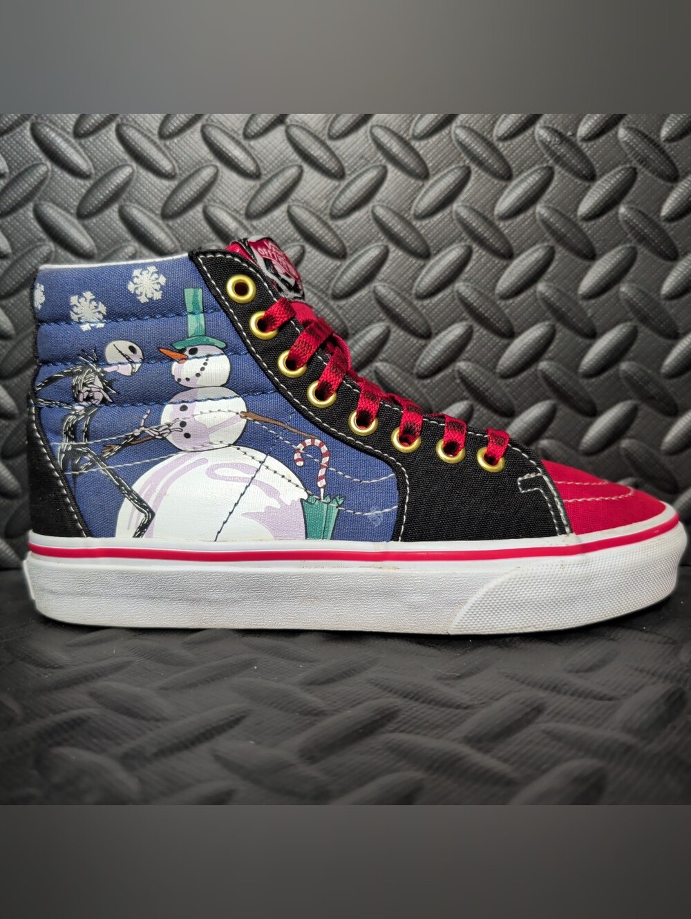 Vans Sk8-Hi Nightmare Before Christmas Christmastown size 5.5 women's